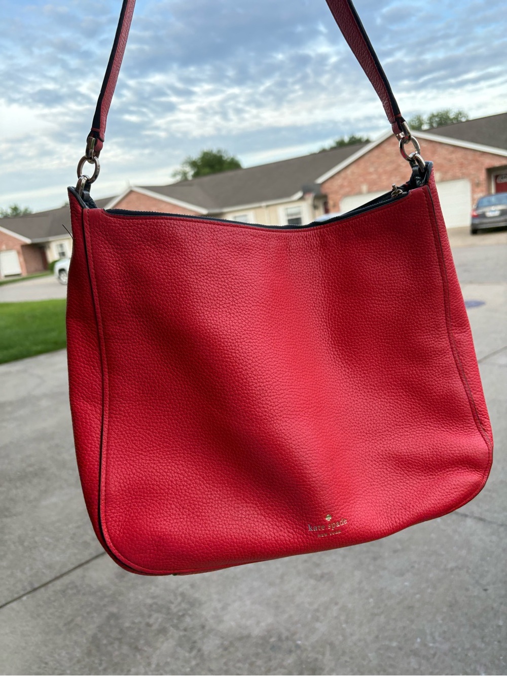 Kate Spade Coral (ish)Pebbled Leather Shoulder Bag